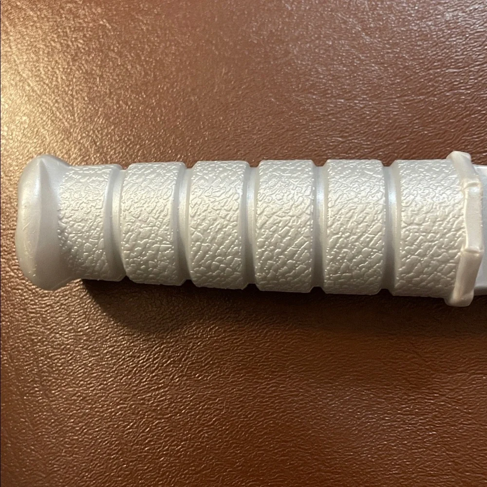 Silver Plastic Play/dress up Knife